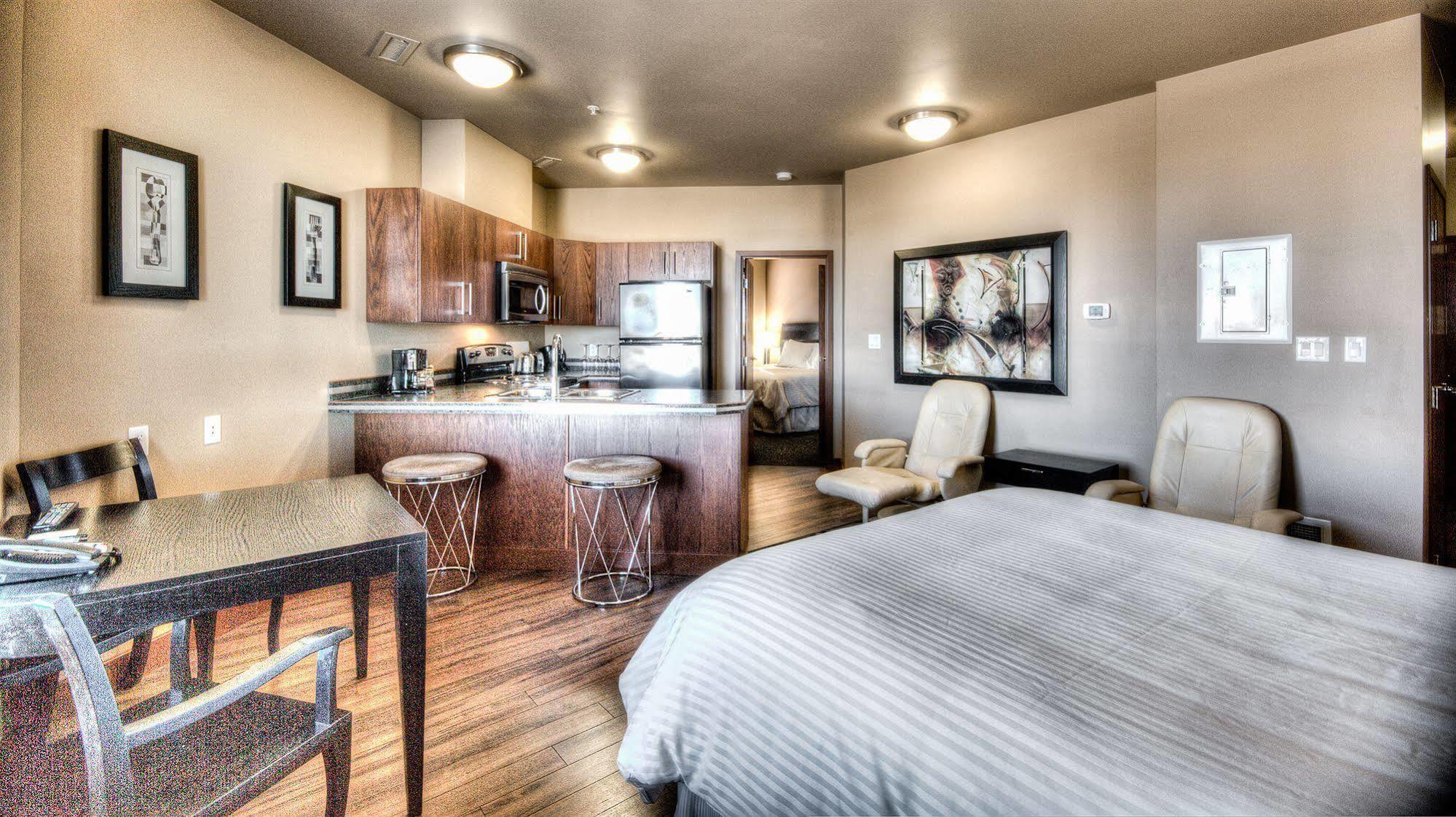 Grand Inn & Residence- Grande Prairie Εξωτερικό φωτογραφία